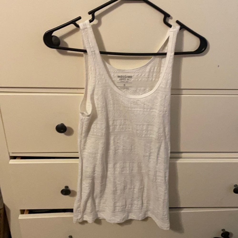 Small lace tank